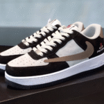 NIKE AIRFORCE 1 TRAVIS 07