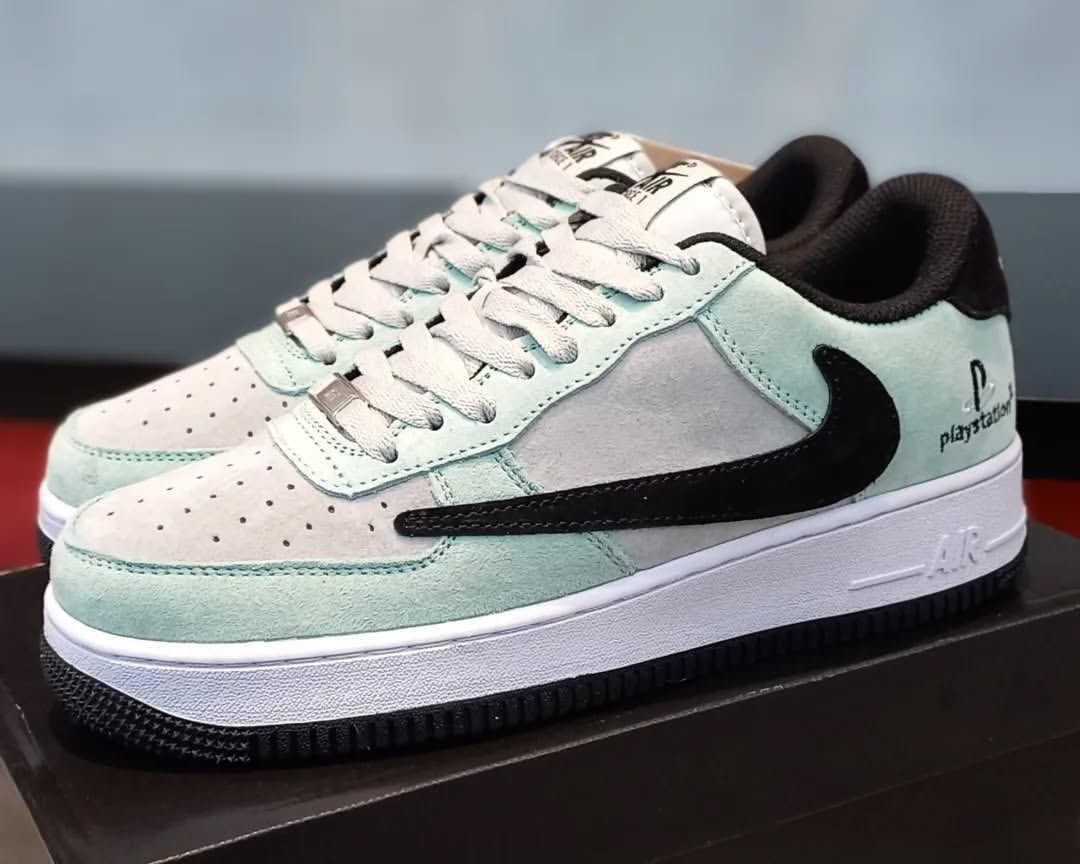 img_6535 NIKE AIRFORCE TRAVIS 07 - Figura 1