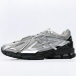 New Balance
1906A lace-up sneakers
